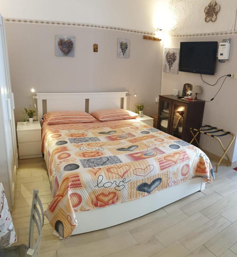 קטאניה Giovanni S Little House מראה חיצוני תמונה